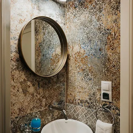 Cracow Main Hub * كراكوفيا